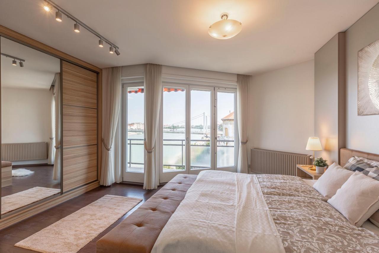 Luxury Residence With A Beautiful View For The Danube River Budapest Esterno foto