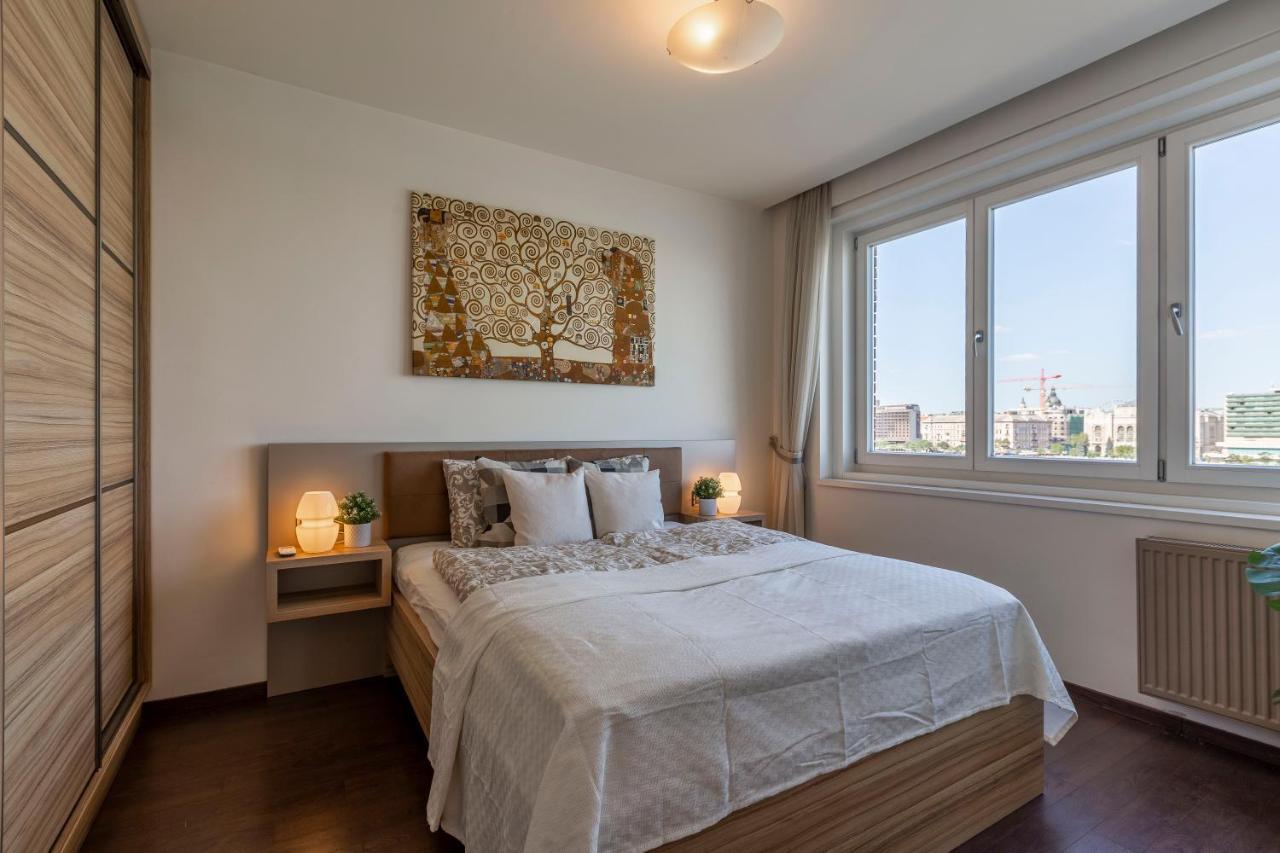 Luxury Residence With A Beautiful View For The Danube River Budapest Esterno foto